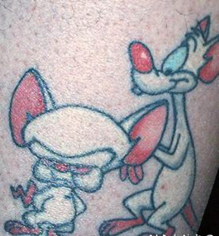 彩色的卡通小老鼠纹身图案