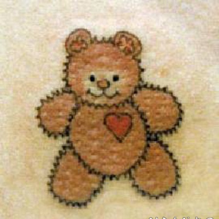 可爱的泰迪熊和心形彩色纹身图案