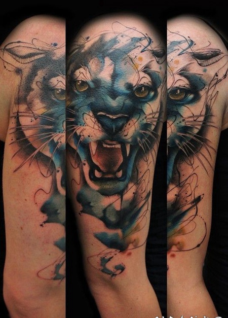 精彩的黑豹水墨风格手臂纹身图案