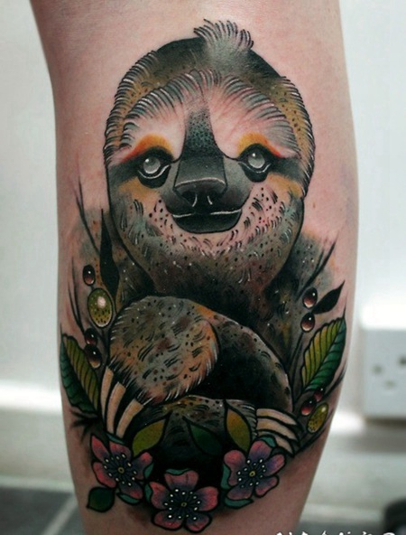 象神的懒惰和花朵小腿纹身图案