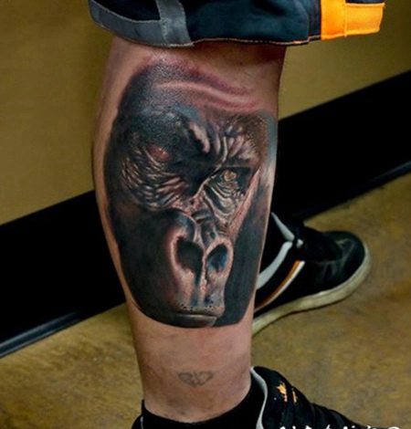 超级逼真的大猩猩腿部纹身图案