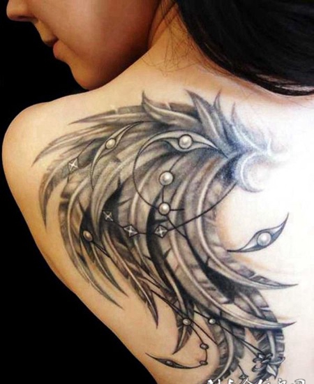 钻石羽翼,后背好看的翅膀纹身图案
