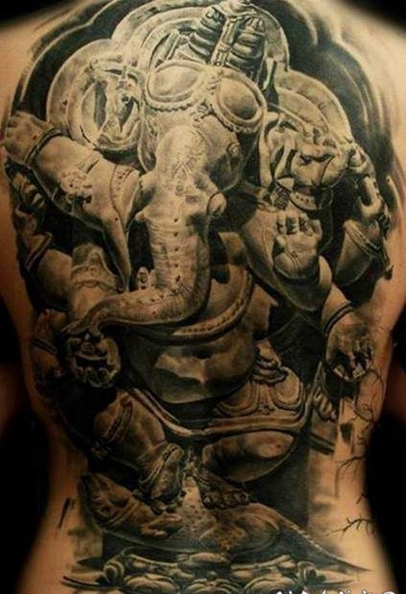 很酷的印度风格黑白大象纹身图案