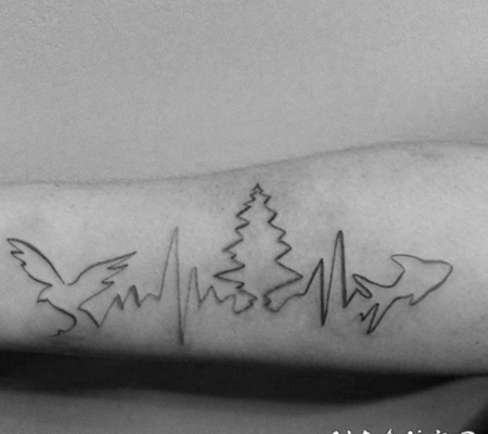 简单的黑色动物和树形心电图手臂纹身图案