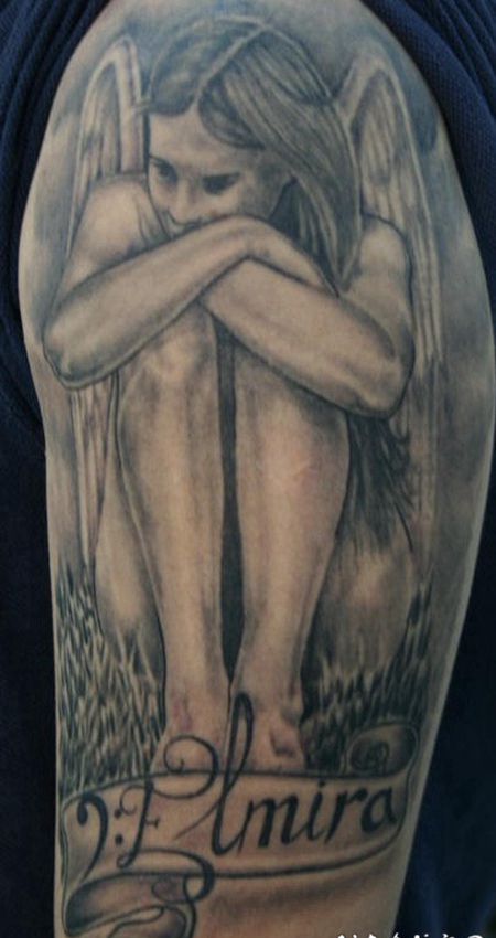 悲伤的天使黑色纹身图案