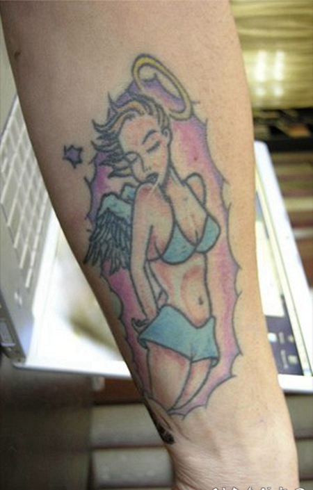 穿比基尼的天使女孩彩色纹身图案