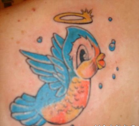 灵气的天使小鸟纹身图案