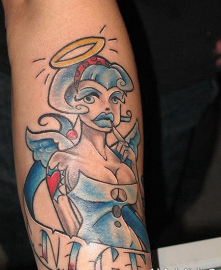 性感的卡通天使彩色纹身图案