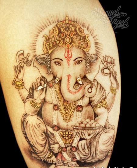 伽内什象神与经书纹身图案