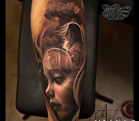 手臂现代传统风格的可爱小女孩天使纹身图案