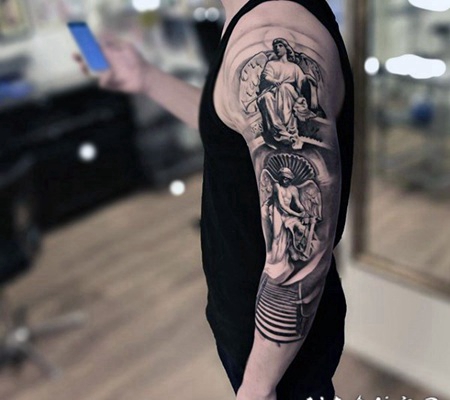 手臂不寻常的黑白各种天使雕像纹身图案