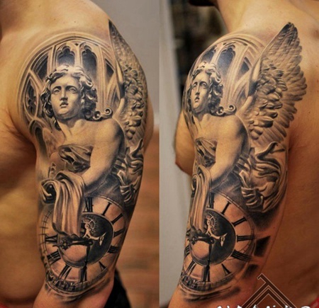 逼真的黑白天使雕像和时钟手臂纹身图案