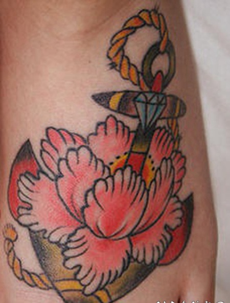 船锚与花卉彩色脚背纹身图案