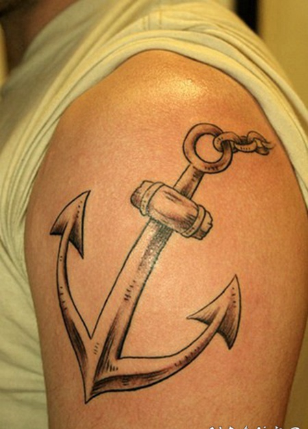 大臂普通的船锚纹身图案