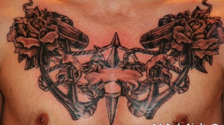 胸部大型帆船主题艺术纹身图案