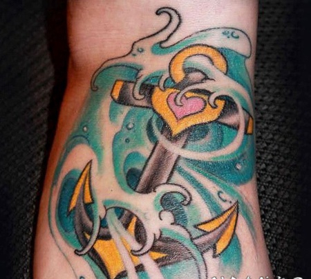 脚背old school美丽的船锚海浪纹身图案