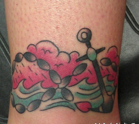 船锚无限符号和云彩浪花脚踝纹身图案