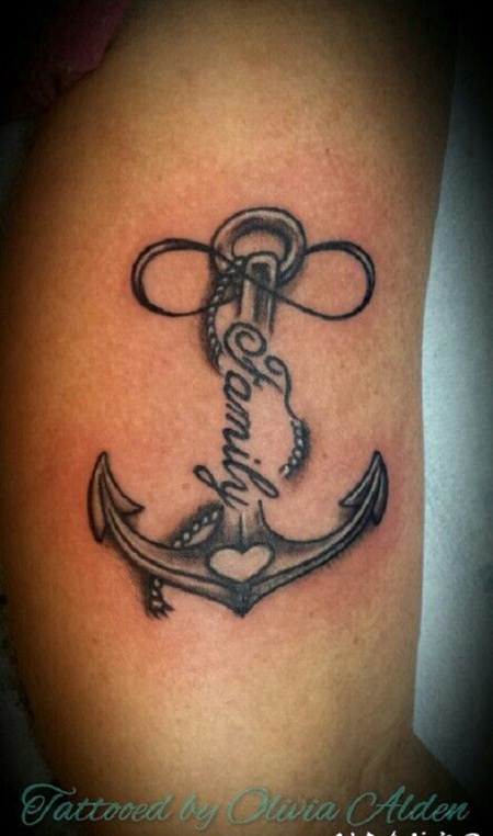 漂亮的传统船锚和字母手臂纹身图案