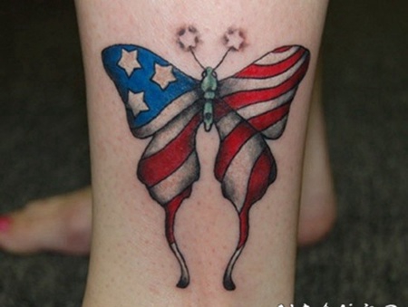 脚踝美国国旗蝴蝶纹身图案