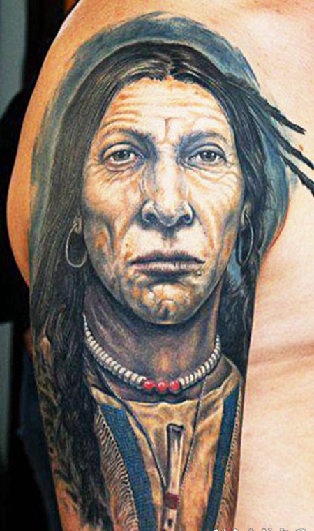 手臂美国土著老人肖像纹身图案