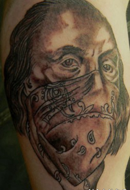 独特设计的彩色美国人暴徒手臂纹身图案