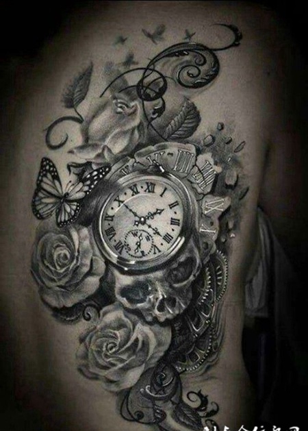 飞逝的时光，腰部时钟与玫瑰个性纹身