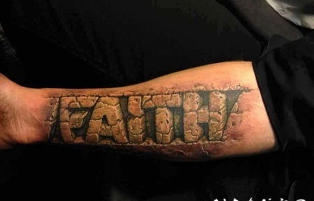 3D岩石风格字母手臂纹身图案
