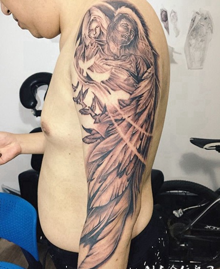 天国的救赎，手臂个性守护天使纹身图案