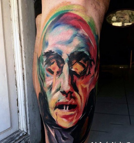 小腿水彩画风格的抽象吸血鬼纹身图案