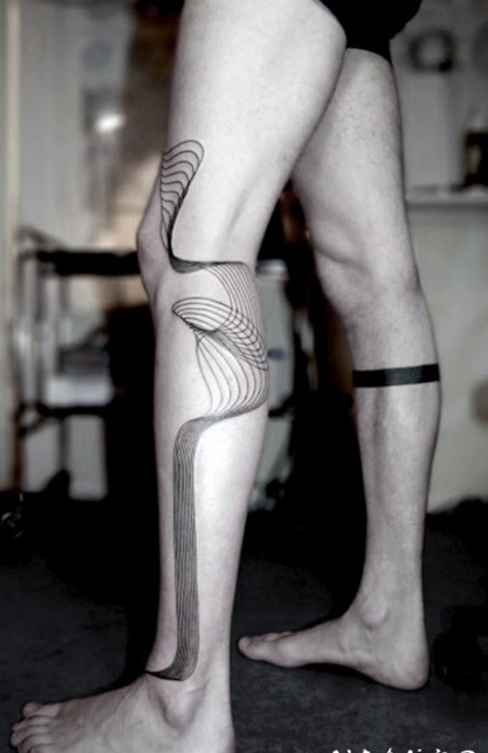 小腿抽象风格黑色线条装饰纹身图案