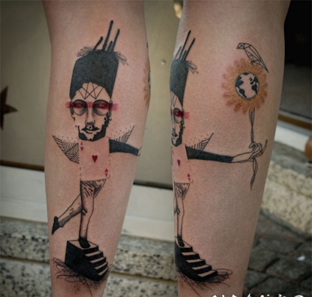 小腿抽象风格的彩色滑稽男子纹身图案