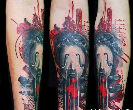 小臂抽象风格的彩色幻想女人脸纹身图案