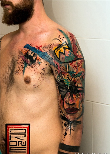 大臂抽象风格彩色女性纹身图案