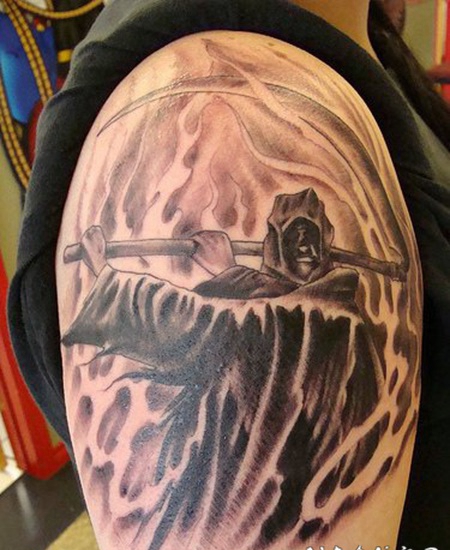 大臂3D死神个性纹身图案