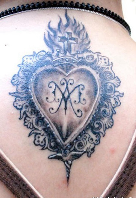 3D个性的圣心纹身图案