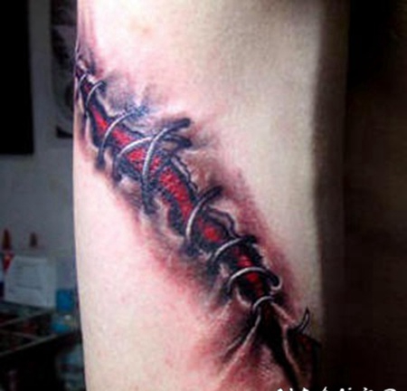 3D皮肤撕裂缝合纹身图案