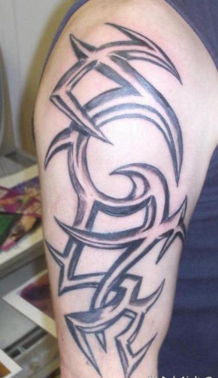 手臂3D部落图腾纹身图案