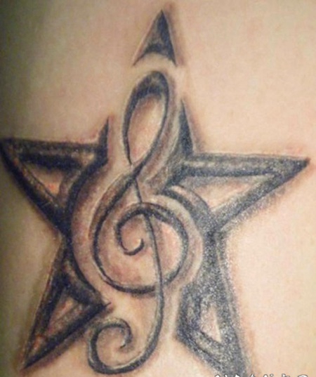 3D五角星和高音谱号纹身图案