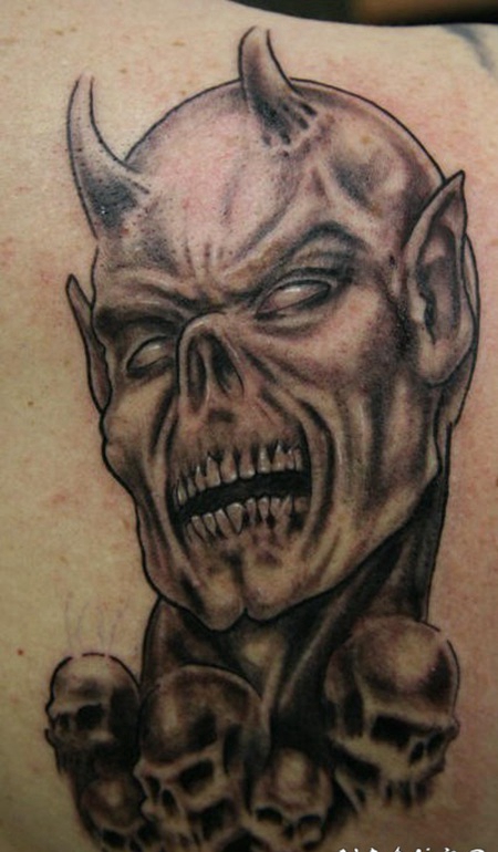 邪恶的3D骷髅和恶魔纹身图案