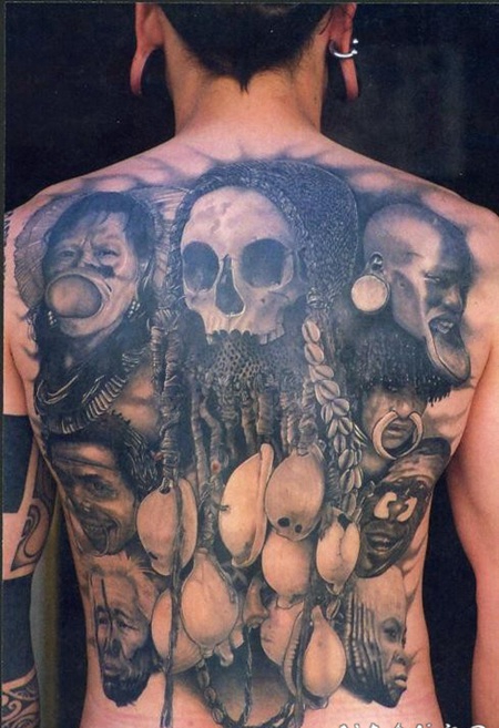 背部3D非常逼真的黑白部落人像纹身图案