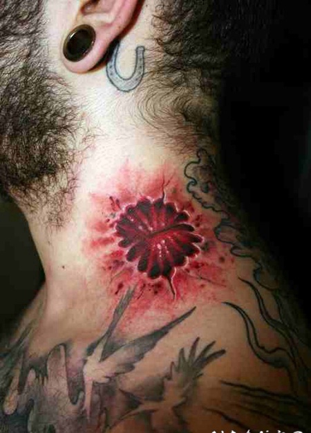 很棒的3D逼真血腥僵尸牙印颈部纹身图案