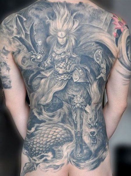 满背踏龙二郎神纹身图案