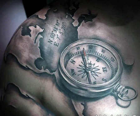 惊人的3D像指南针与地图纹身图案