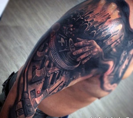 3D写实的五彩音乐主题纹身图案