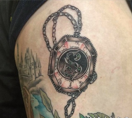 3D彩色的项链手臂纹身图案