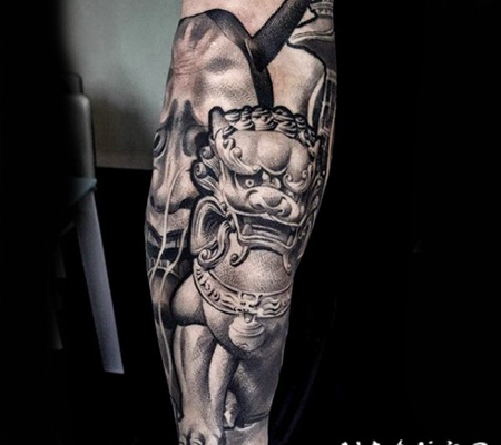 手臂很酷的3D亚洲风格的石狮子纹身图案