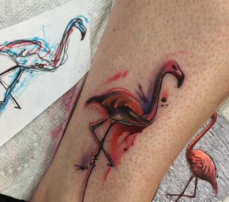 脚踝彩色3D神秘火烈鸟纹身图案