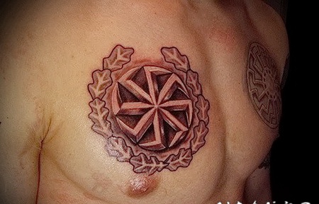 胸部3D风格彩色华丽的标志纹身图案