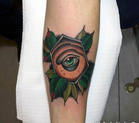 小臂3D彩色神秘的眼睛和几何图形叶子纹身图案