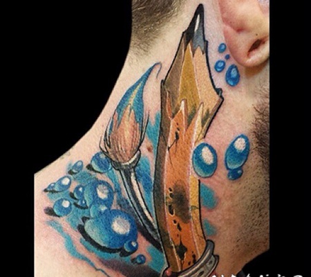 颈部3D漂亮有趣的铅笔和油漆纹身图案